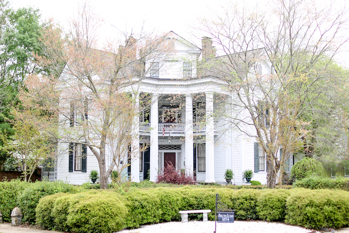 antebellum home