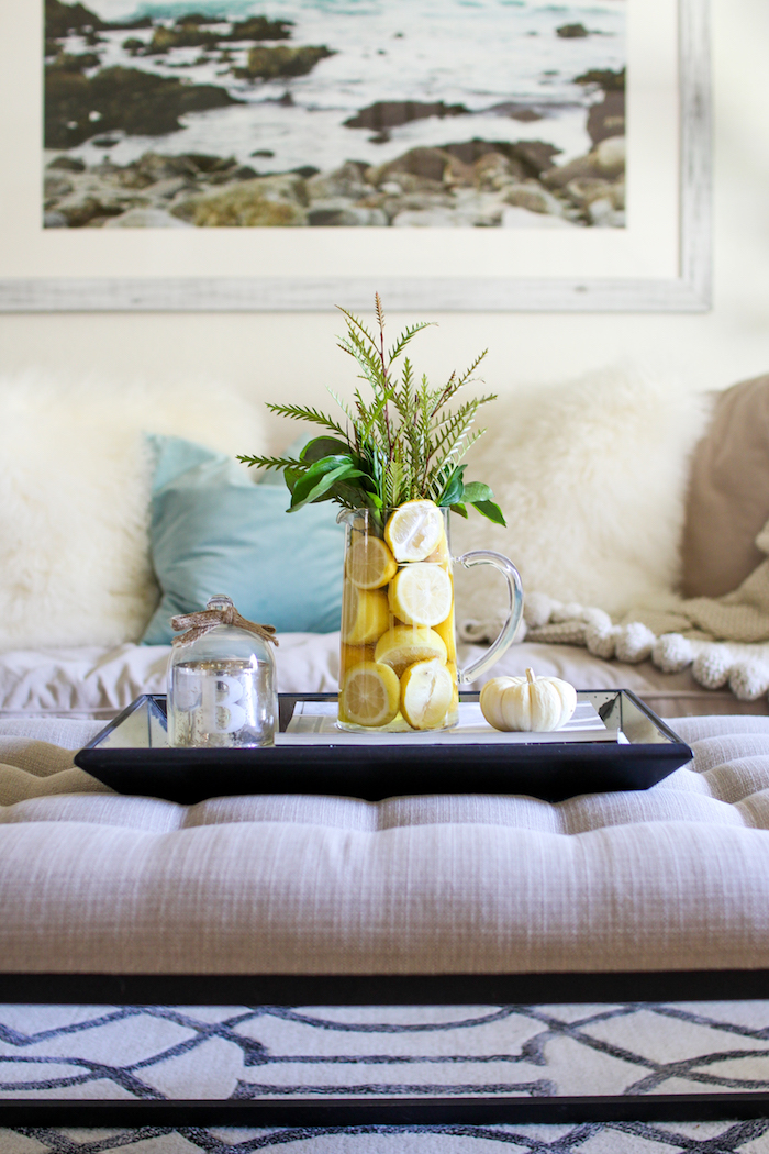 using lemons for a centerpiece