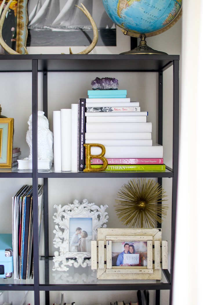 styling bookshelves