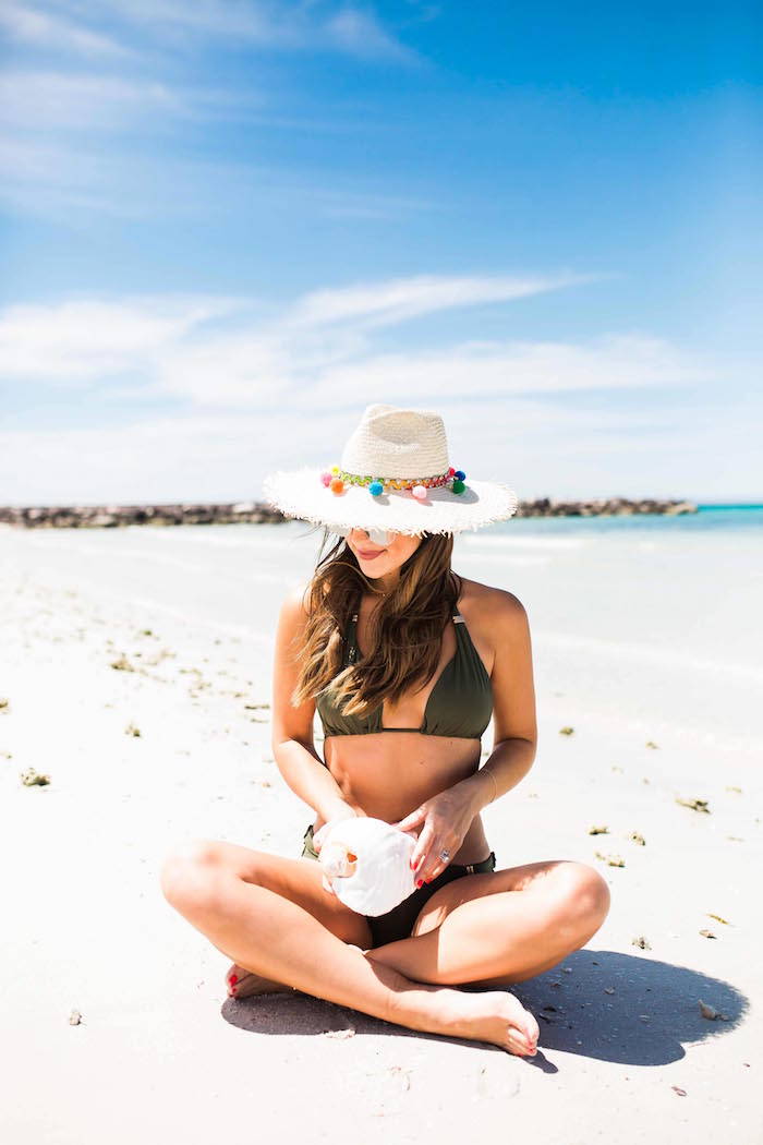 pom pom beach hat