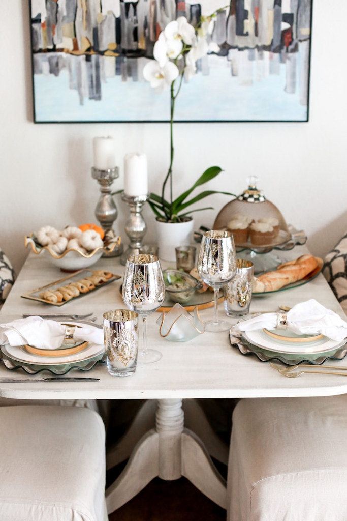 3 Tips for Mixing Metals in Entertaining