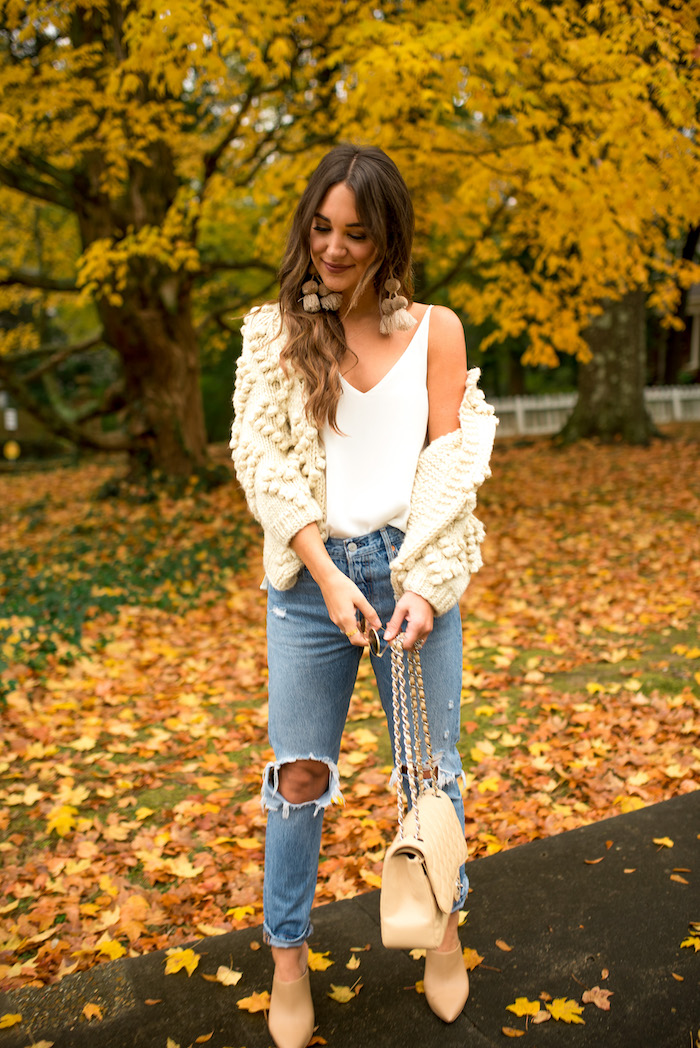 styling mom jeans