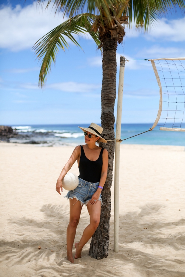 hawaii beach volleyball