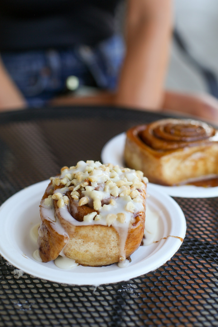 cinnamon roll place kihea