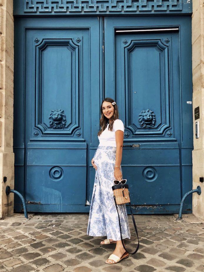 paris blue doors