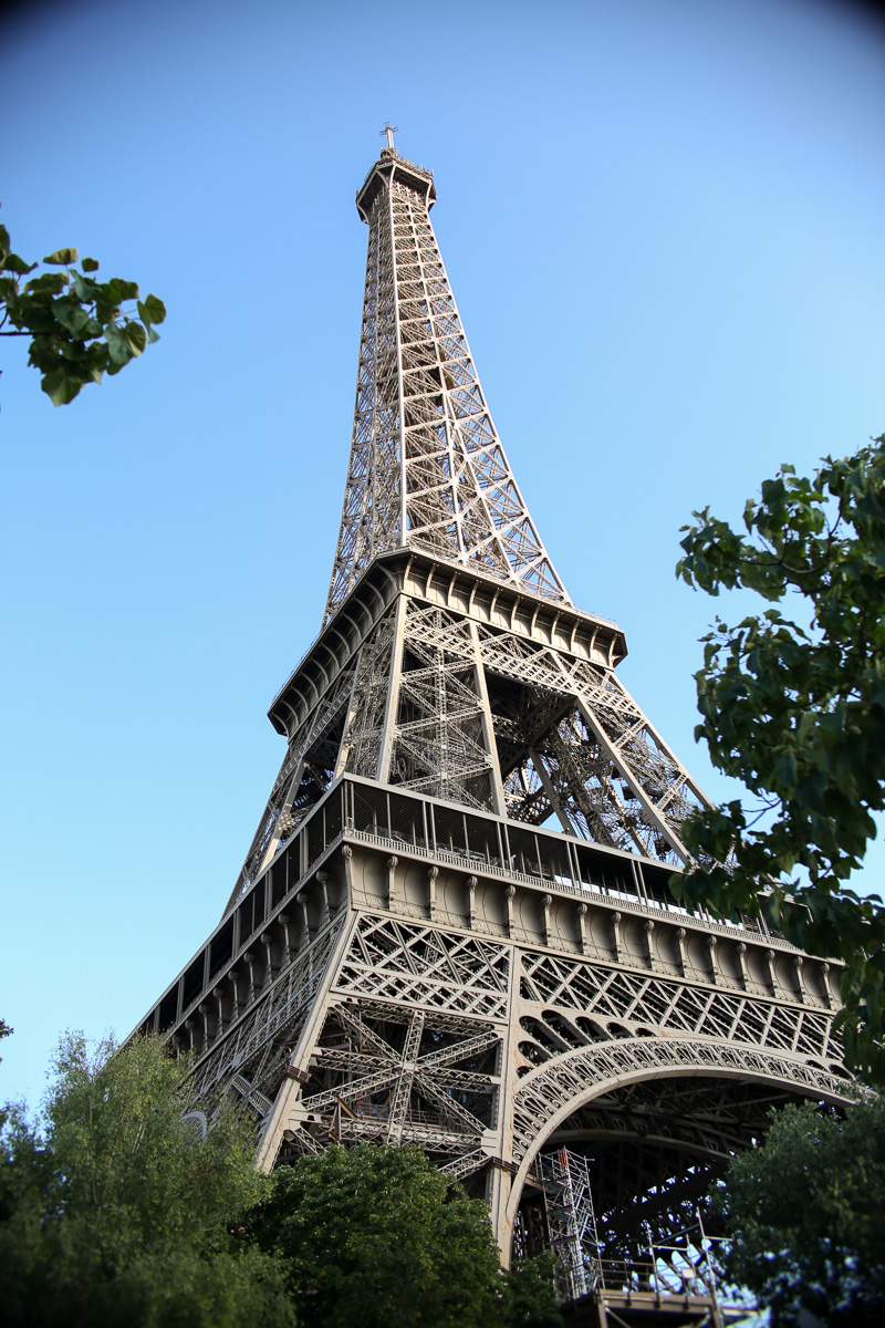 eiffel tower