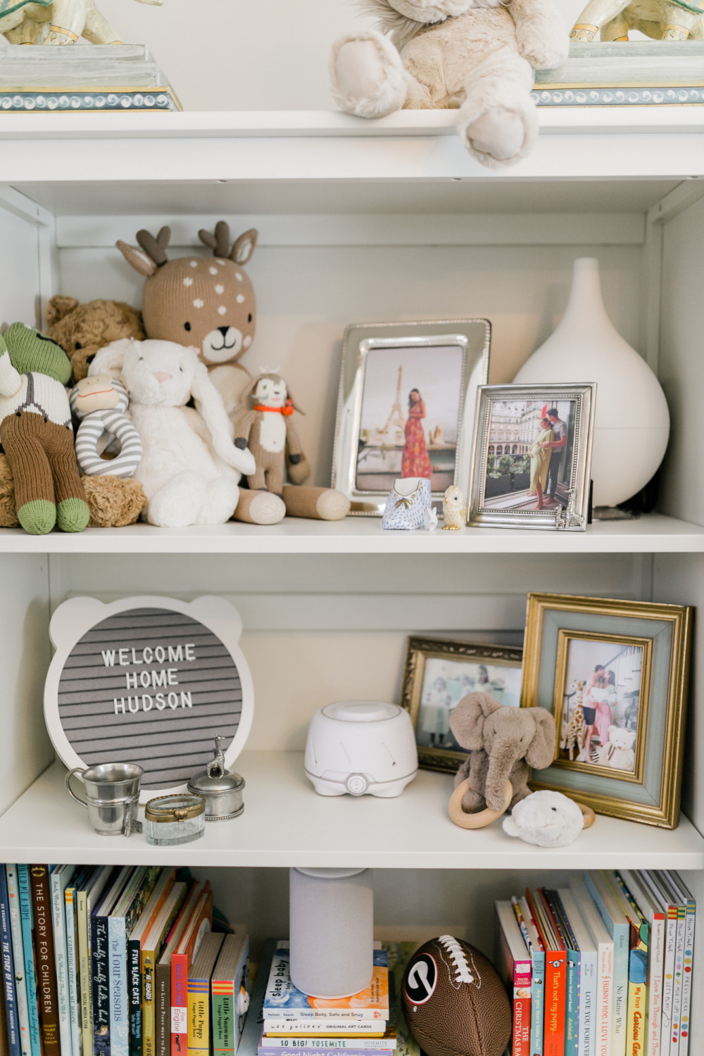 Girl nursery clearance bookshelf