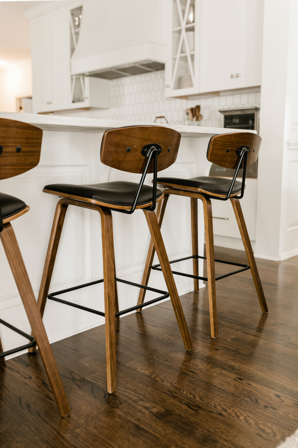 leather bar stool