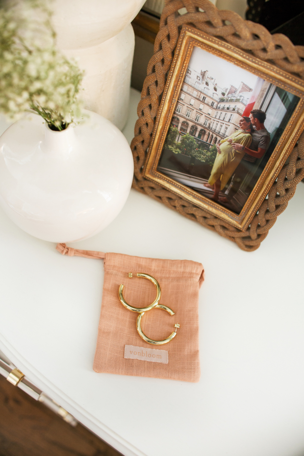 medium gold hoop earrings