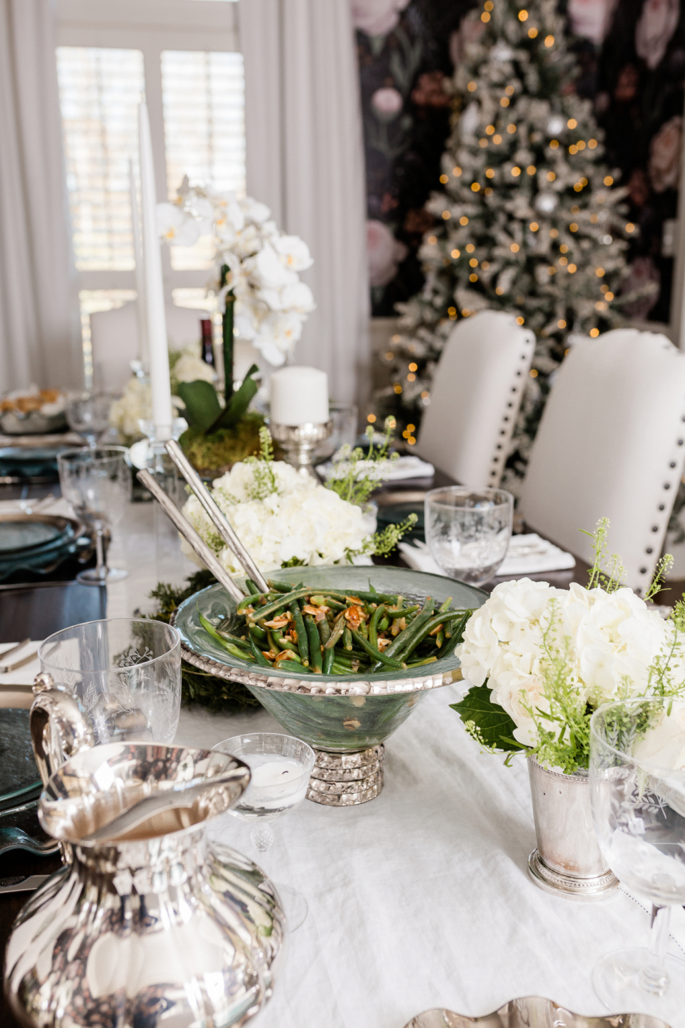 linen table runner