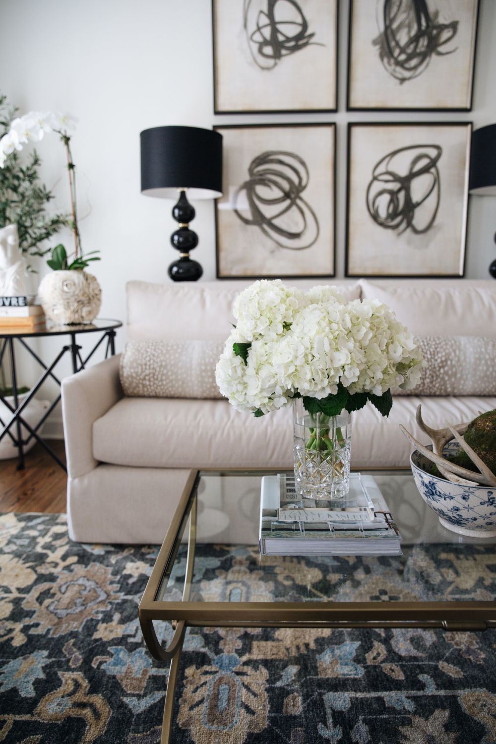 white hydrangea arrangement