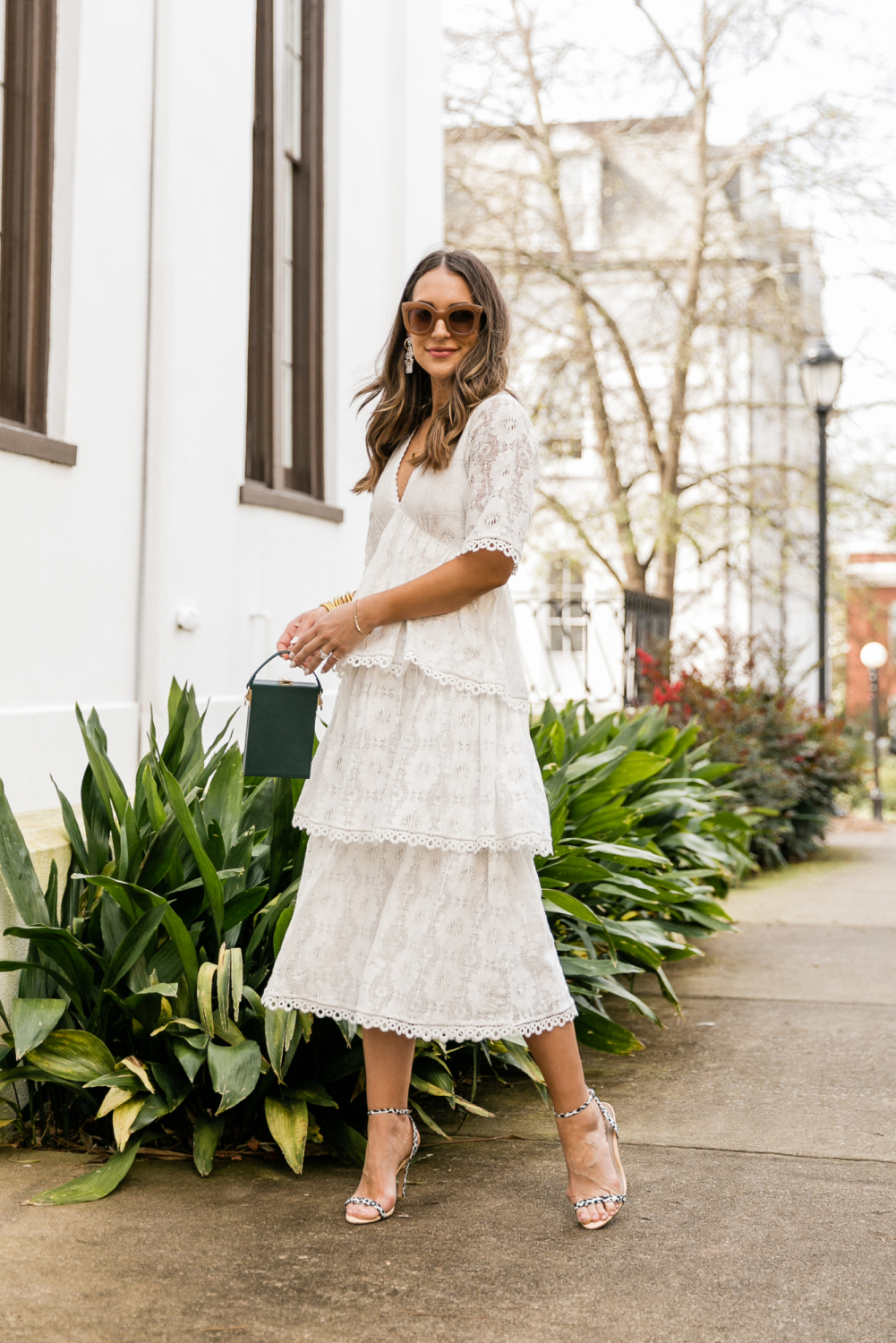 White lace 2025 midi dress