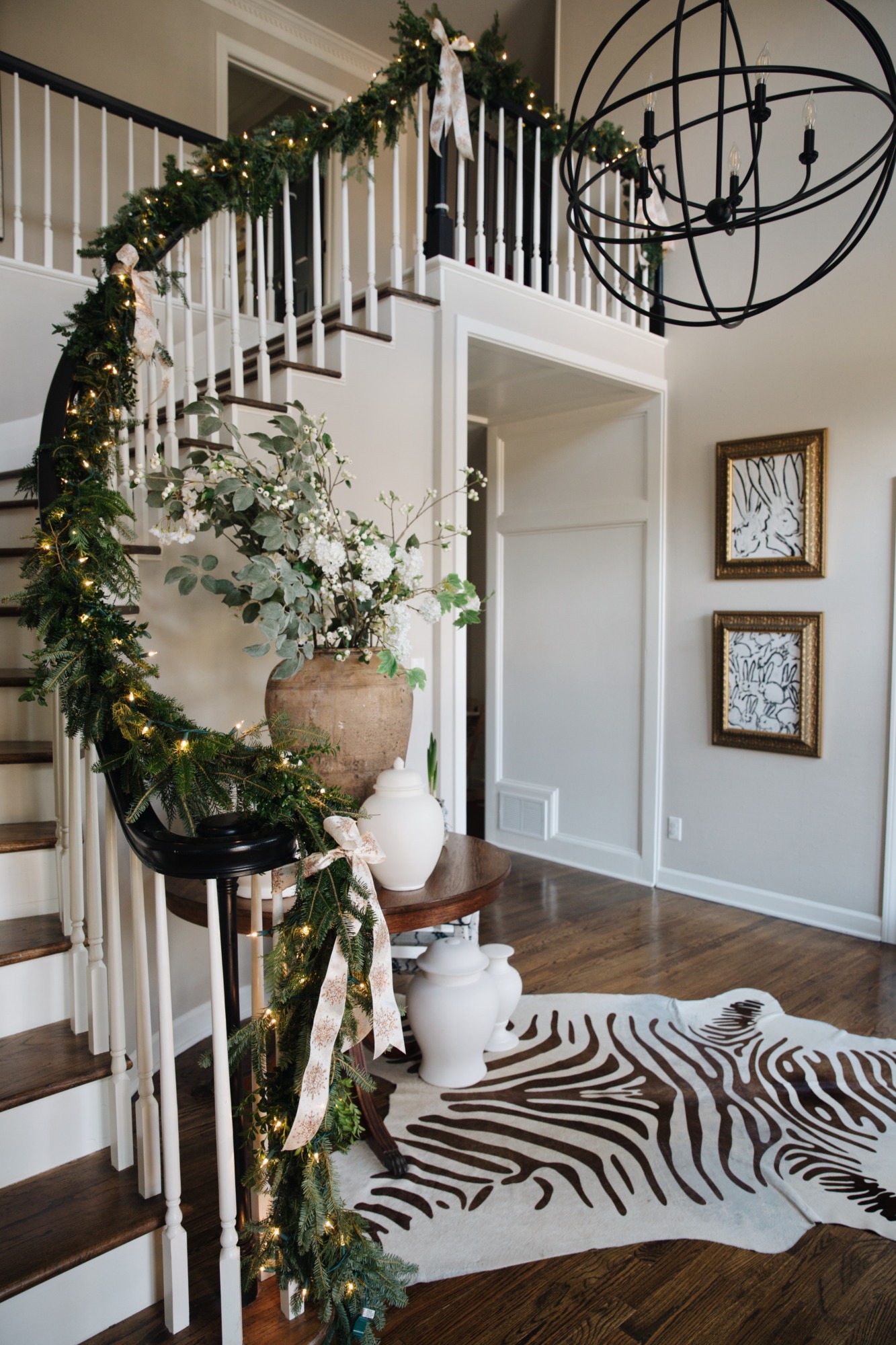 foyer holiday decor