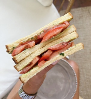 best summer tomato sandwich