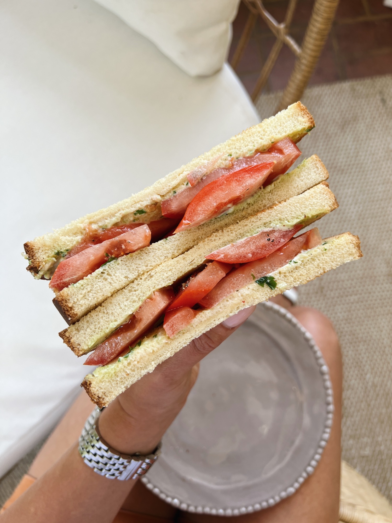 best summer tomato sandwich