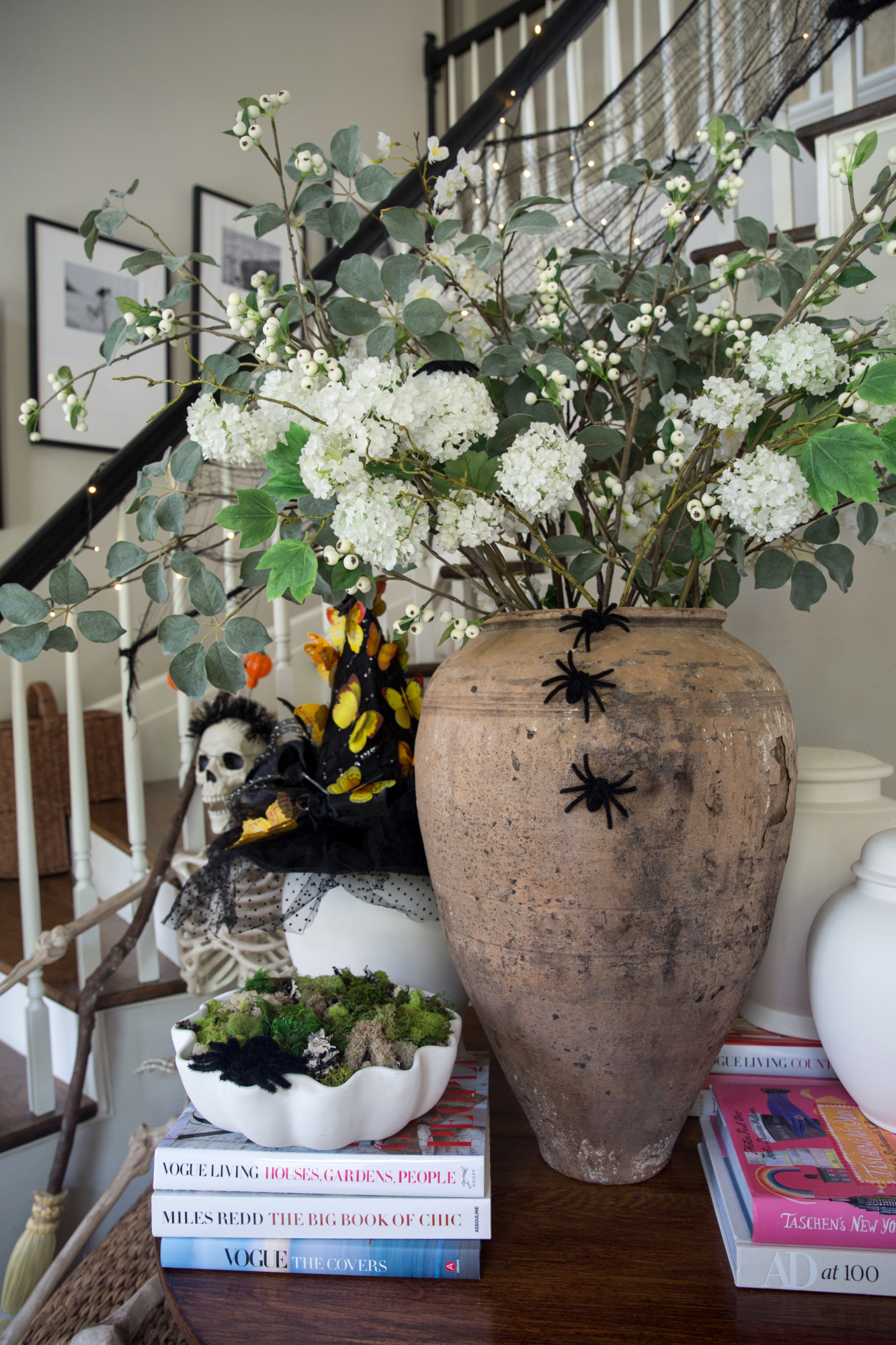 white ruffle bowl