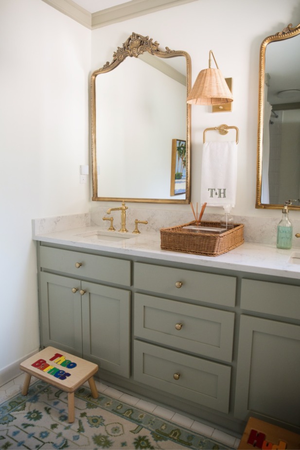Kids bathroom interior design