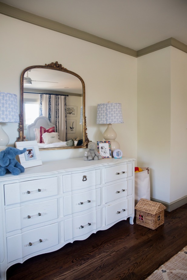 White 9 Drawer Dresser