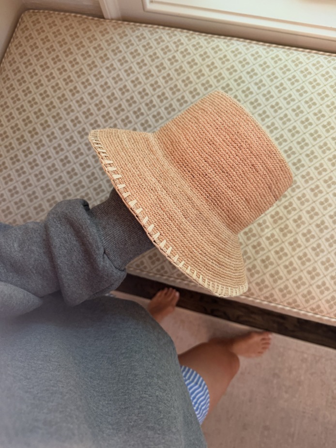 lisi lerch hat